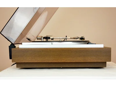 YAMAHA YP-701 YAMAHA YP-701