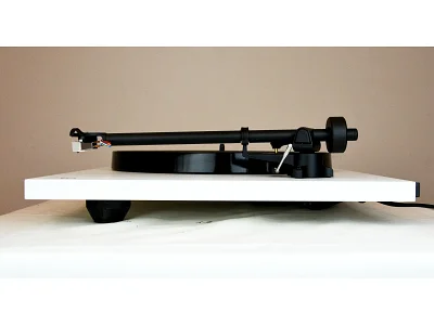 REGA PLANAR 1 REGA PLANAR 1