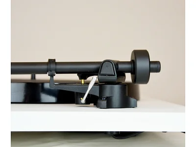 REGA PLANAR 1 REGA PLANAR 1
