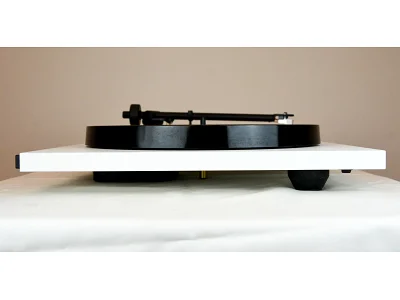 REGA PLANAR 1 REGA PLANAR 1