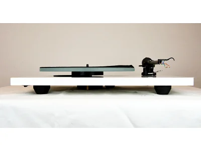 REGA PLANAR 2