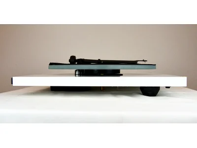 REGA PLANAR 2