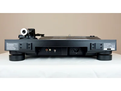 AUDIO TECHNICA AT-LP140XP AUDIO TECHNICA AT-LP140XP