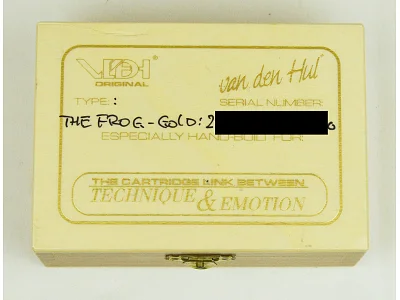 VAN DEN HUL THE FROG GOLD