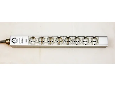 Accustic Arts ACCUSTIC ARTS POWER STRIP PASSIVE 8