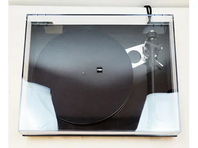 REGA PLANAR 3
