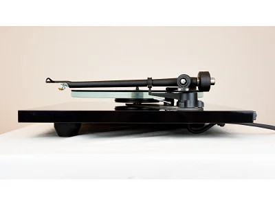 REGA PLANAR 3